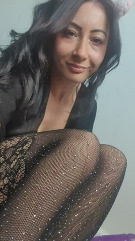 Shes so tight can you help me? - free porn video