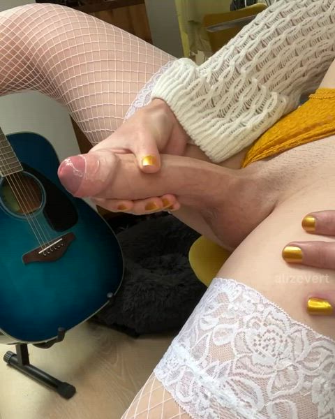 I'm so gooned to girl cock - free porn video