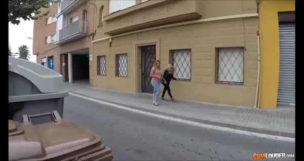 So horny told you I would suck you in public goon bud - free porn video