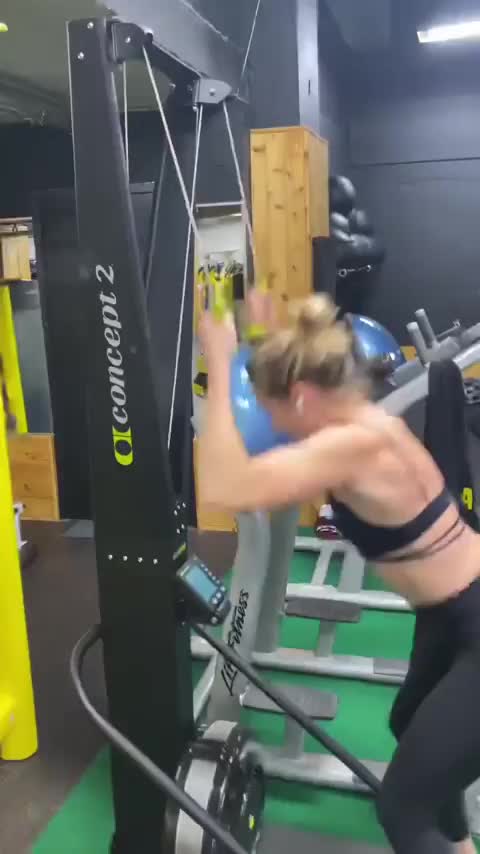 Shantel VanSanten In Yoga Pants - free porn video
