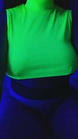 I used to (honestly) HATE my body but now I think Im actually hot and want to share it with you! - free porn video