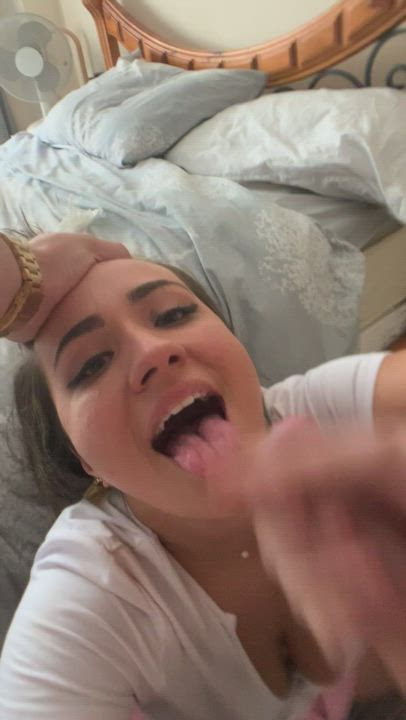 She’s so happy to serve - free porn video