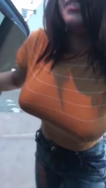 Flashing In Public - free porn video