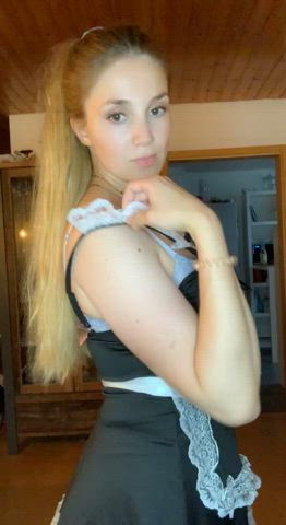 would you fuck your own waitress - free porn video