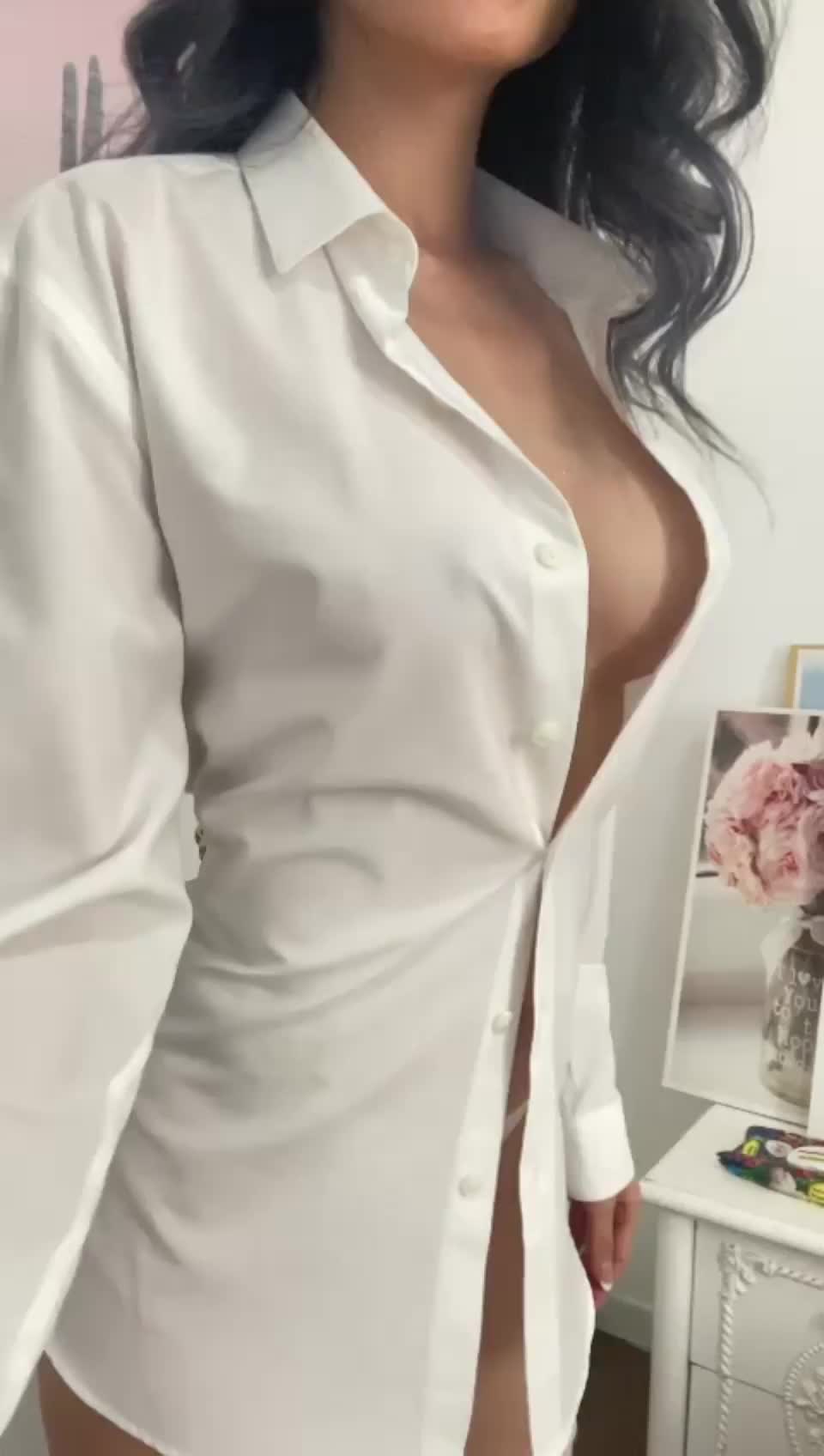 Trying to look all cute and fuckable😋 - free porn video