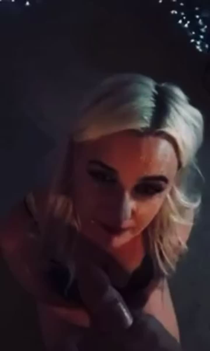 Finish the day on my face 👅 - free porn video
