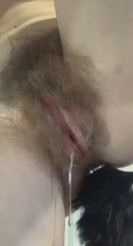 Trying out a dirty plug made her hairy cunt drip grool - free porn video