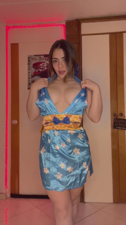 Let’s play some videogames together, what do you say? - free porn video