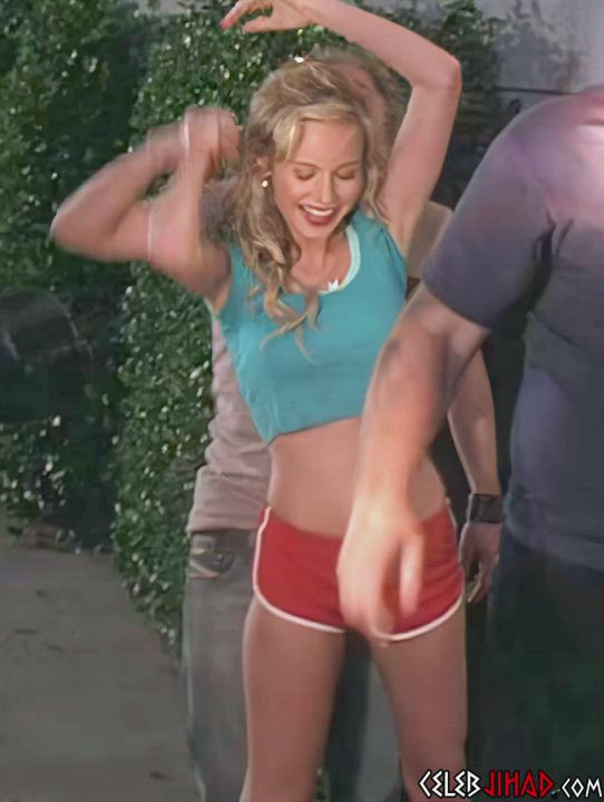 Brie Larson is begging to be bent over - free porn video