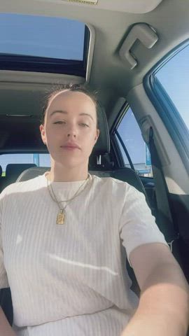 Quick car flash 😜 [GIF] - free porn video