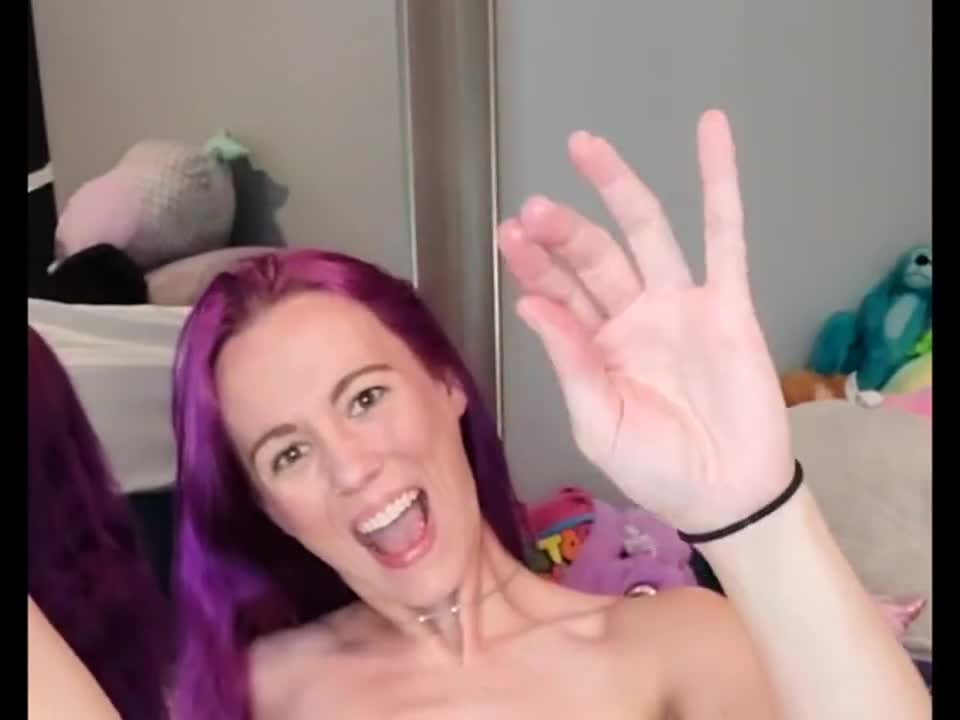Tasting my yummy sweetness - free porn video