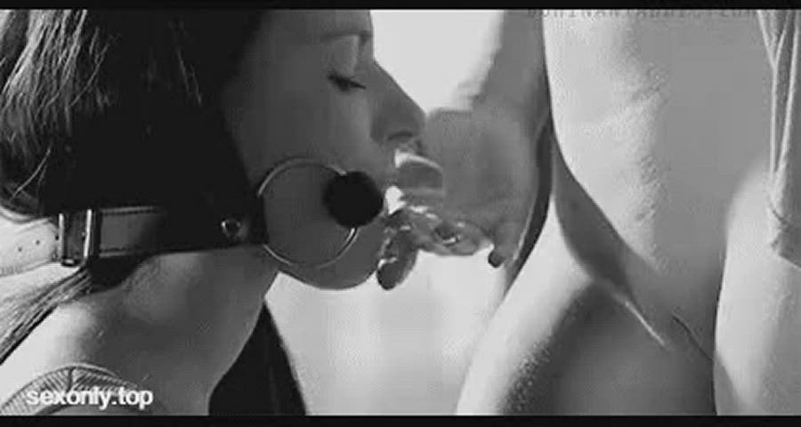 Using her spit for lube - free porn video