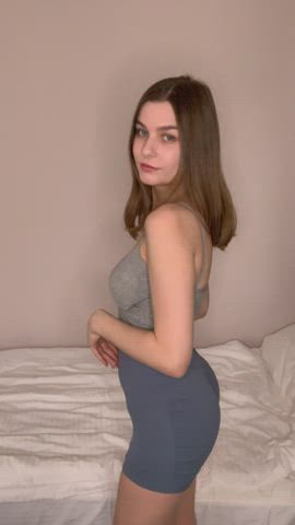 if you touch the right spot, you can get all my juices - free porn video