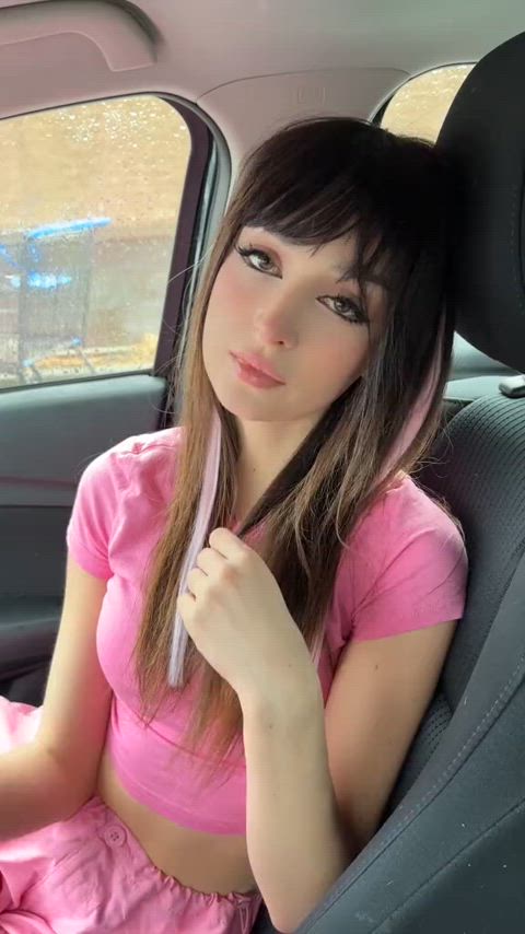Say Hi if you accept nude pics from a petite girl - free porn video