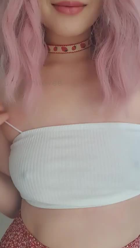Just wanted to show some boobs but oops - free porn video