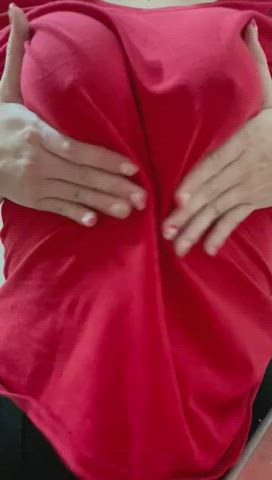 Want to stick your face on my tits? - free porn video