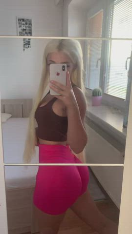 I need a new gym partner, wanna help me out - free porn video