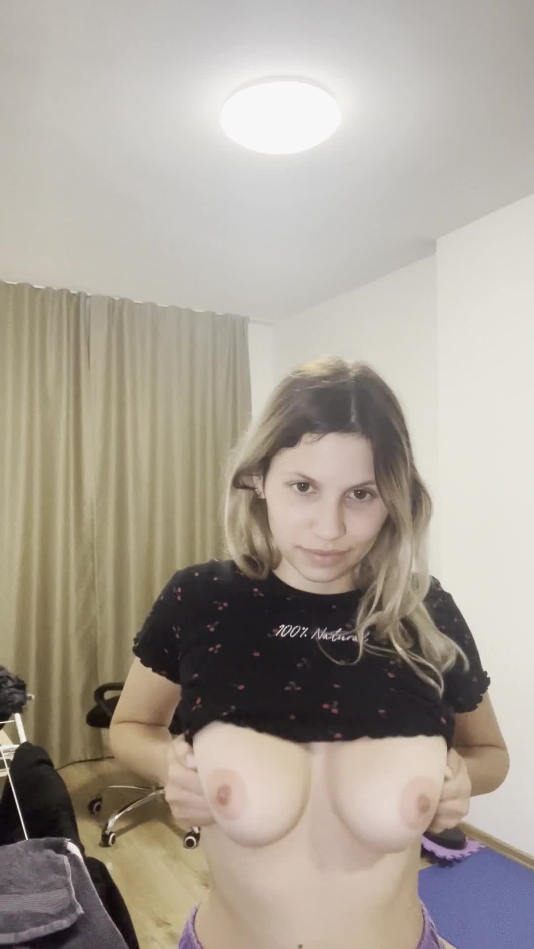 These tits need a good firm squeeze - free porn video