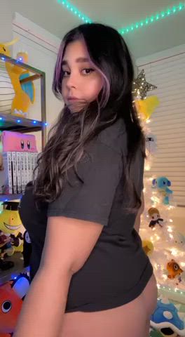 Would you risk not pulling out for a thick Latina like me? - free porn video