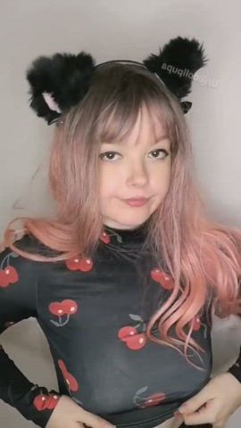 I'm 19 but my boobs are still growing 🤤 - free porn video