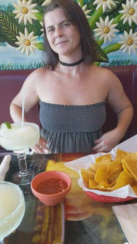 The appetizers look ok..what do you think?? - free porn video