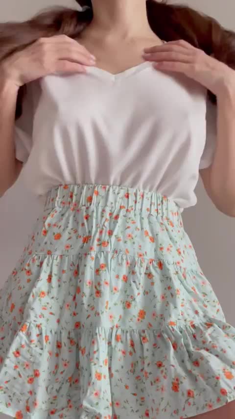 Easy access to my tits - free porn video