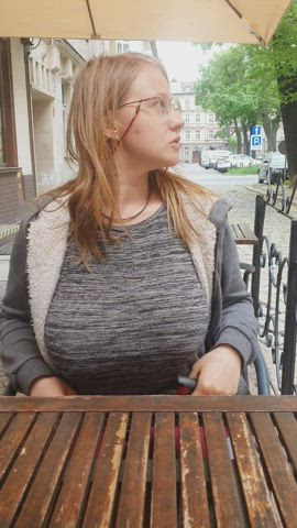 Caught. There was a guy standing next to the car at the entrance to the underground garage and he took a look at everything. heh [GIF] - free porn video