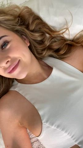 This is what a law student’s asshole does all day 🙈 - free porn video