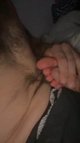 What do u think about the wife’s soft little toes ? - free porn video