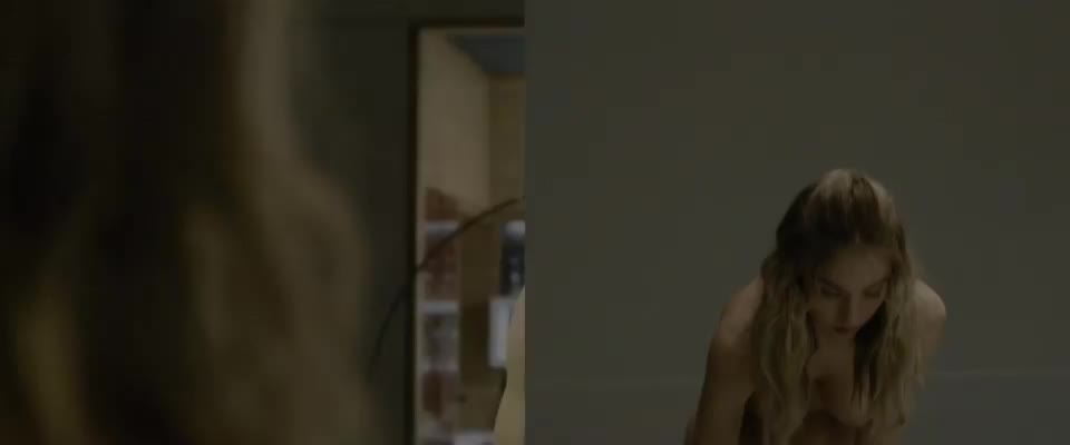 Sydney Sweeney on/off - free porn video