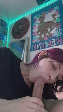 I wanna do this to more then one cock at the same time - free porn video