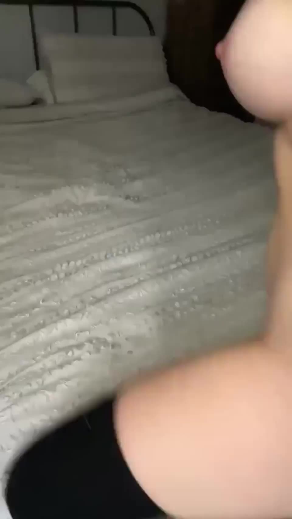 Eat my pussy or my ass 😉 - free porn video