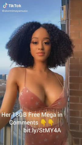 She's a Dime - free porn video