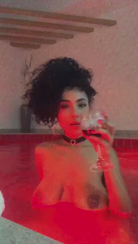 I’ll just soak awhile and wait til you ready go again - free porn video