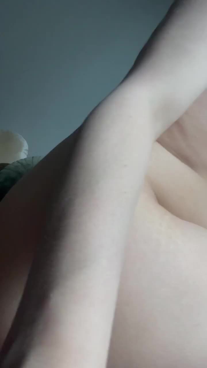Ever eaten a Swedish pussy before? - free porn video