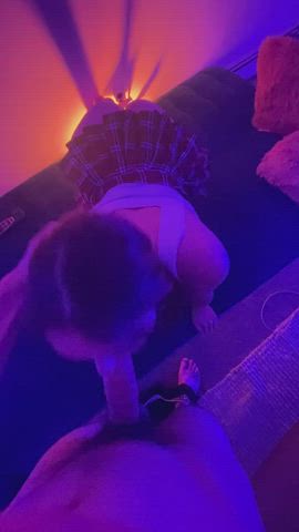 Wearing this skirt makes me so horny - free porn video