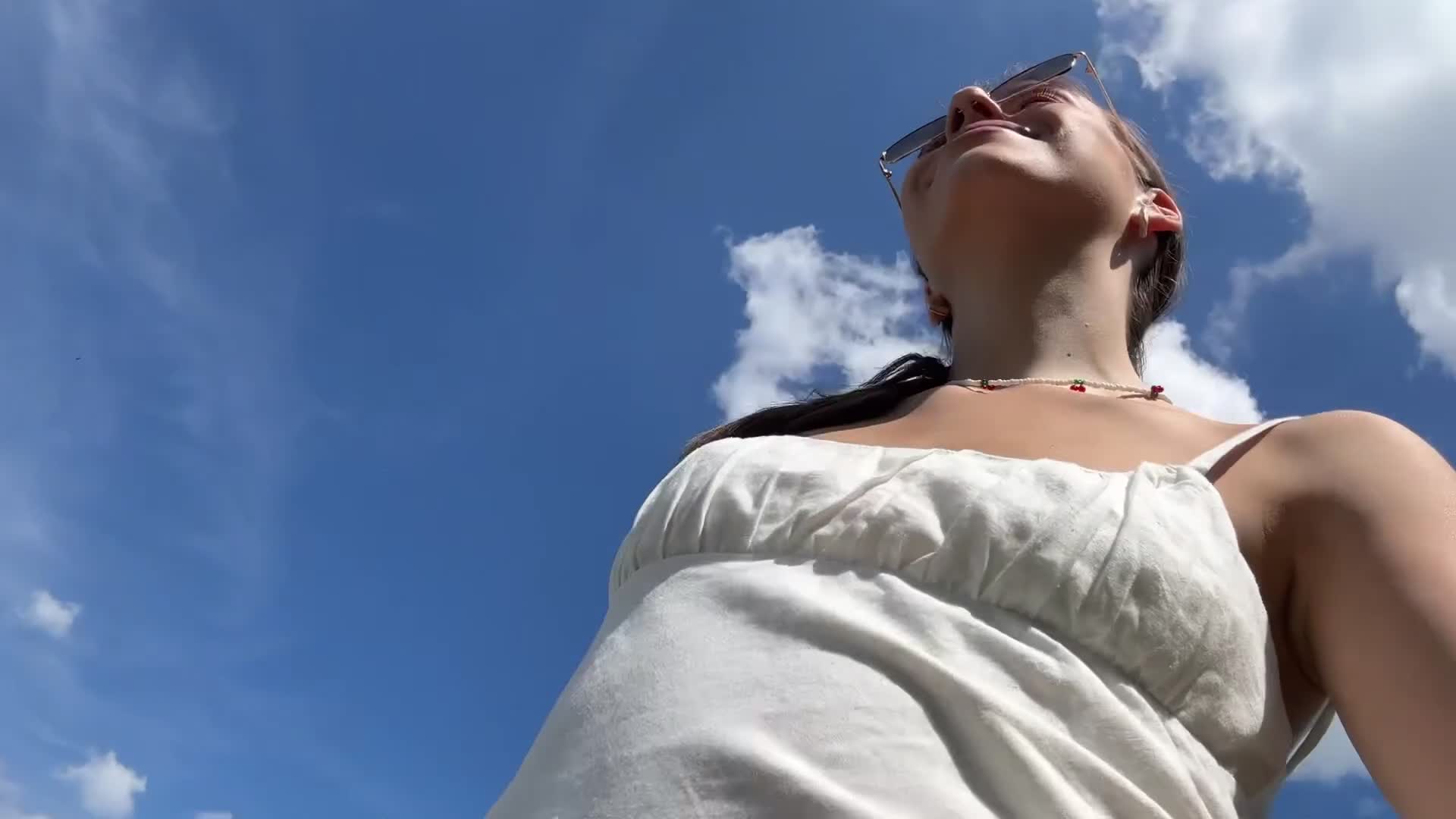 I hope my body type can give you a boner :) - free porn video