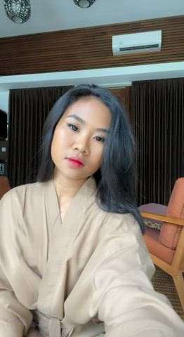 Do any older guys find Indonesian girls attractive? - free porn video