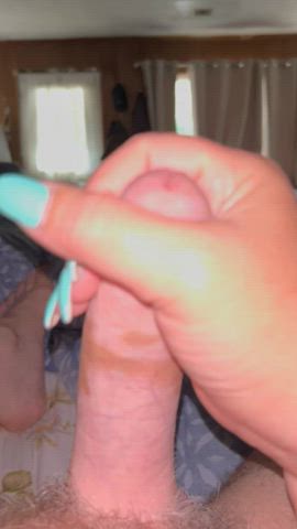 Handjob from the wife - free porn video
