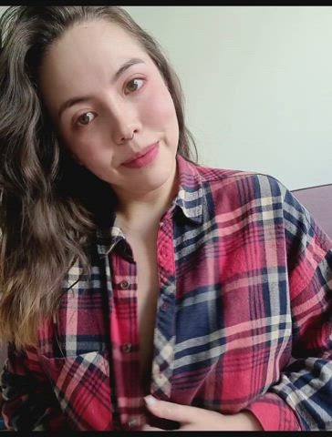 DDs and a cute girl in flannel - free porn video