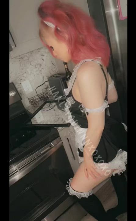 You guys are always so nice to me so check out my maid costume ☺️ - free porn video