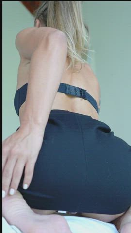 I’m obsessed with being roughly buttfucked [OC] - free porn video