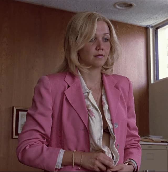Maggie Gyllenhaal - free porn video