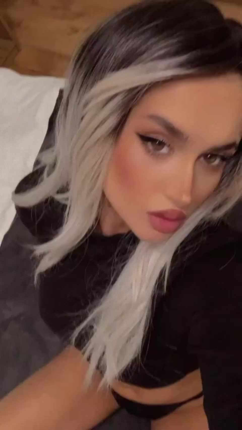 daddy, showing my body on reddit is my hobby now - free porn video