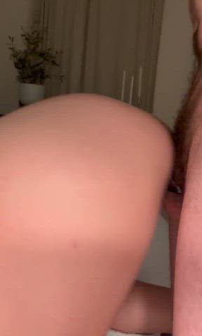 She backs up so well on my cock - free porn video