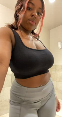 Who here loves cute ebony 18yo's? - free porn video