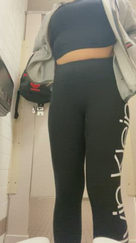 No panties!! Easy access for you 😘 - free porn video