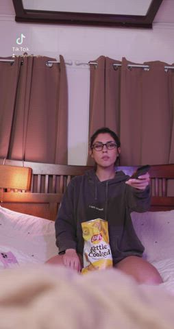 Peep this Tom! - free porn video