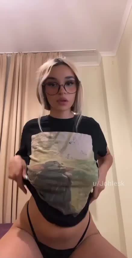 Small blonde cupcake - free porn video
