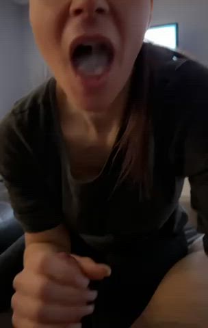 Another day, another load to swallow 💦 - free porn video